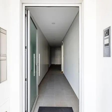 Sweet Dreams In Touristic Center דירה *